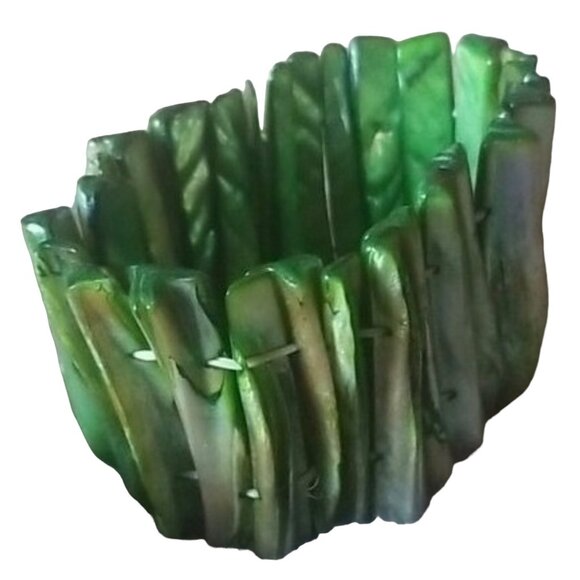 Green Irridescent Stretch Stone Bracelet Mother of Pearl Style Boho Style - Picture 4 of 4